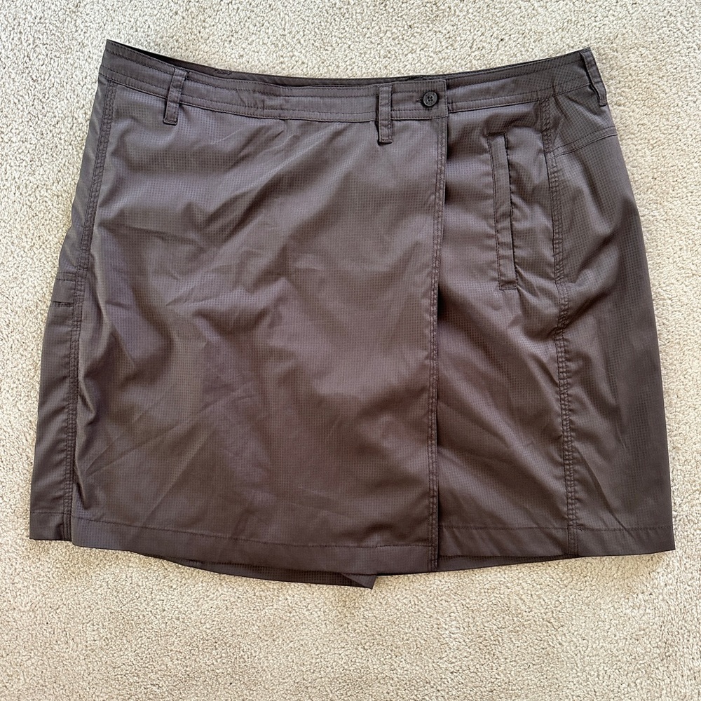 AVIA skort